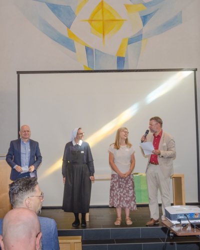 Ein gemein­schaft­li­cher Lebens­stil als Thema für die Zukunft (swiss cath)