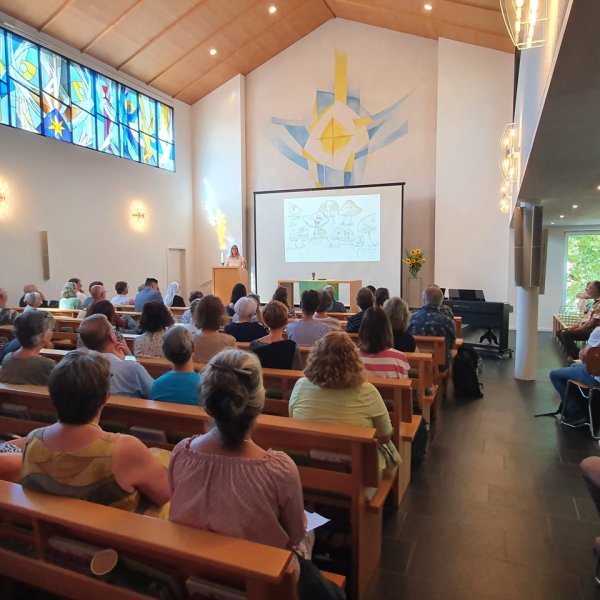 Grosses Interesse am Gemeinschaftstag Riehen: gemeinschaftlicher Lebensstil für die Zukunft (News Offene Tür)